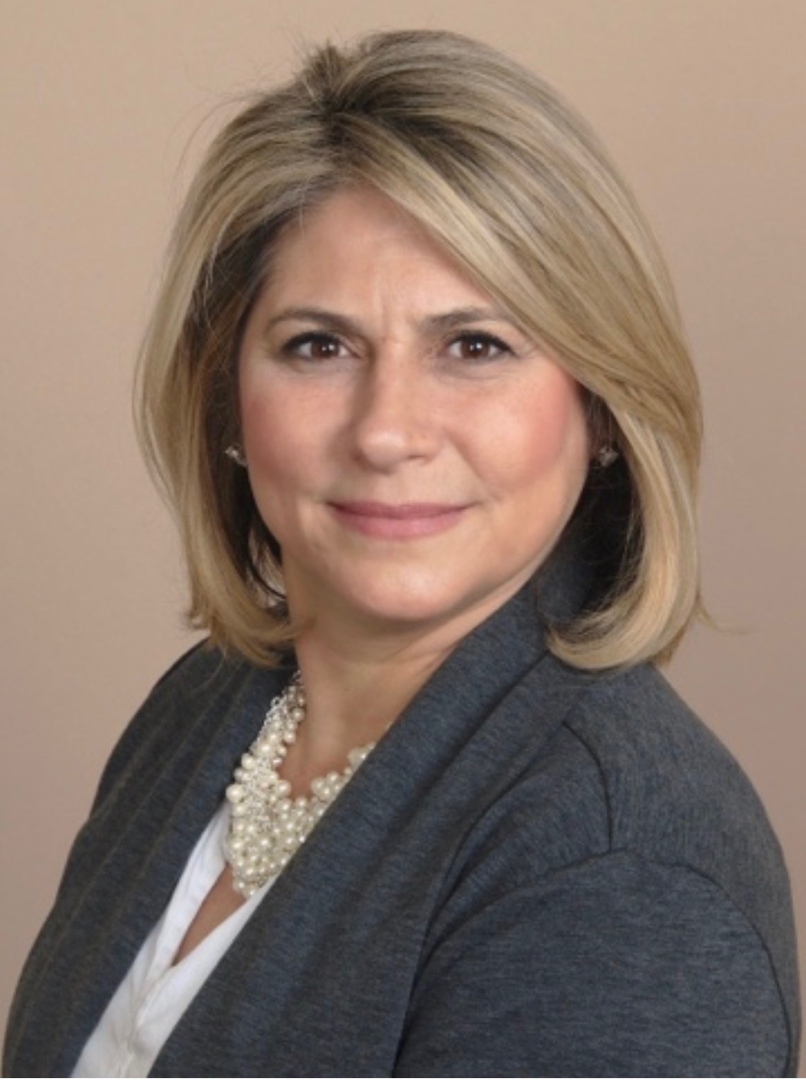 Regina Fuchs, Loan Processor at LuxPro Mortgage